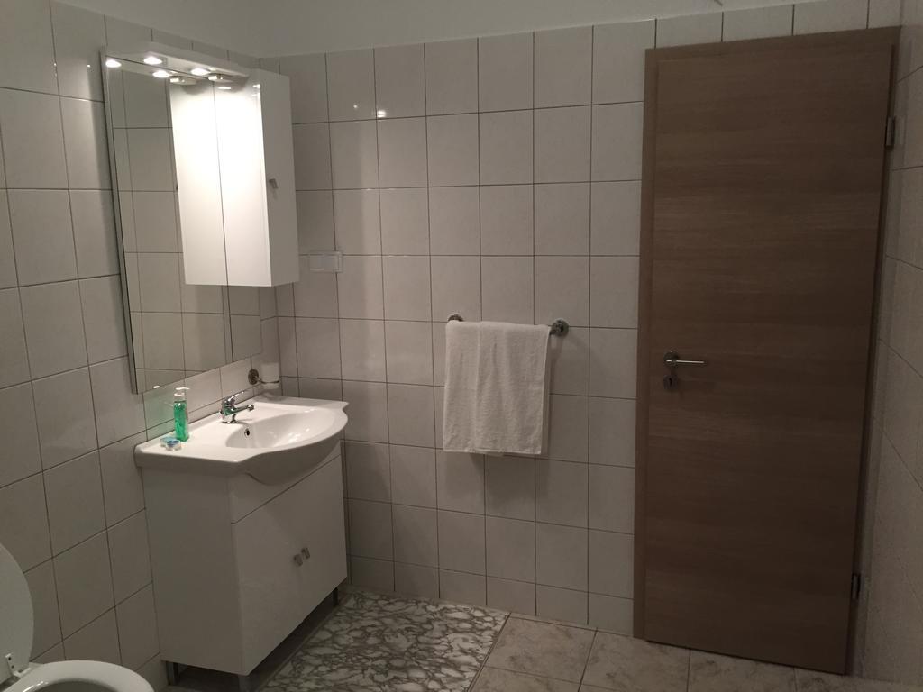 Apartments Meeresblick Crikvenica Room photo