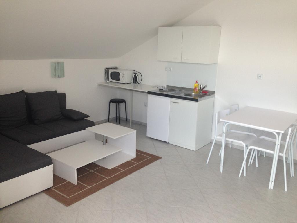 Apartments Meeresblick Crikvenica Room photo