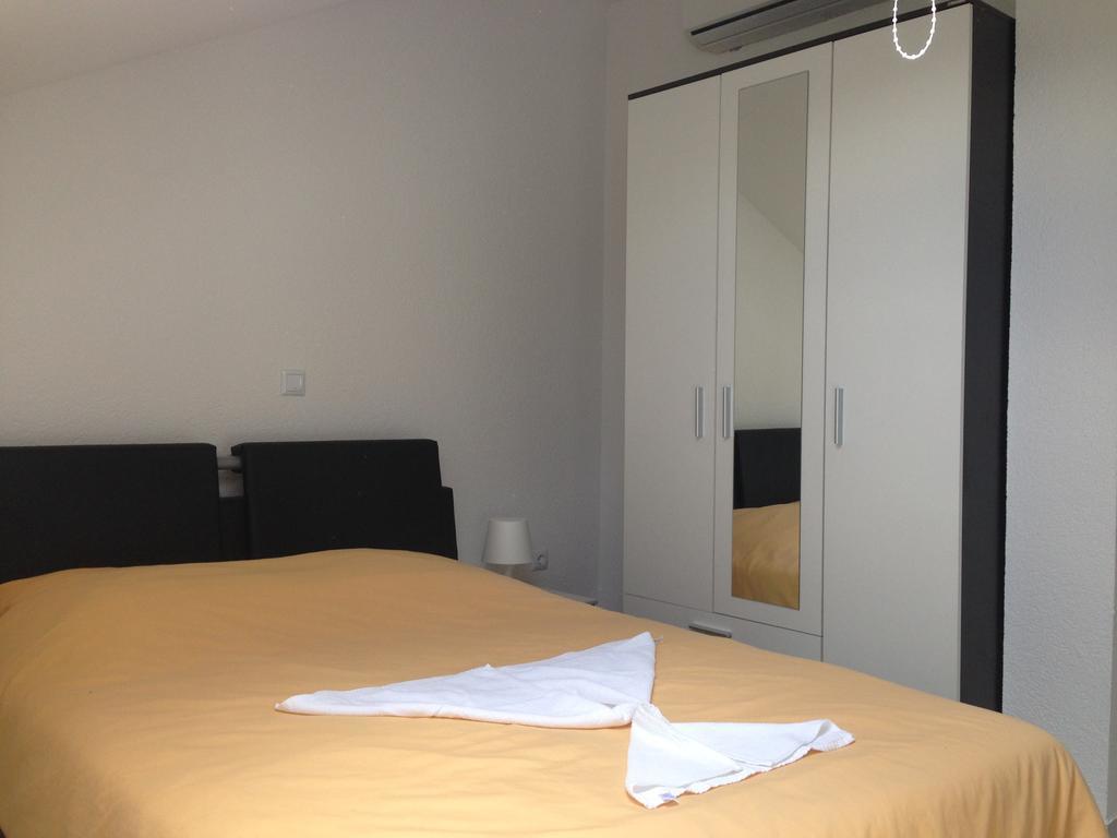 Apartments Meeresblick Crikvenica Room photo